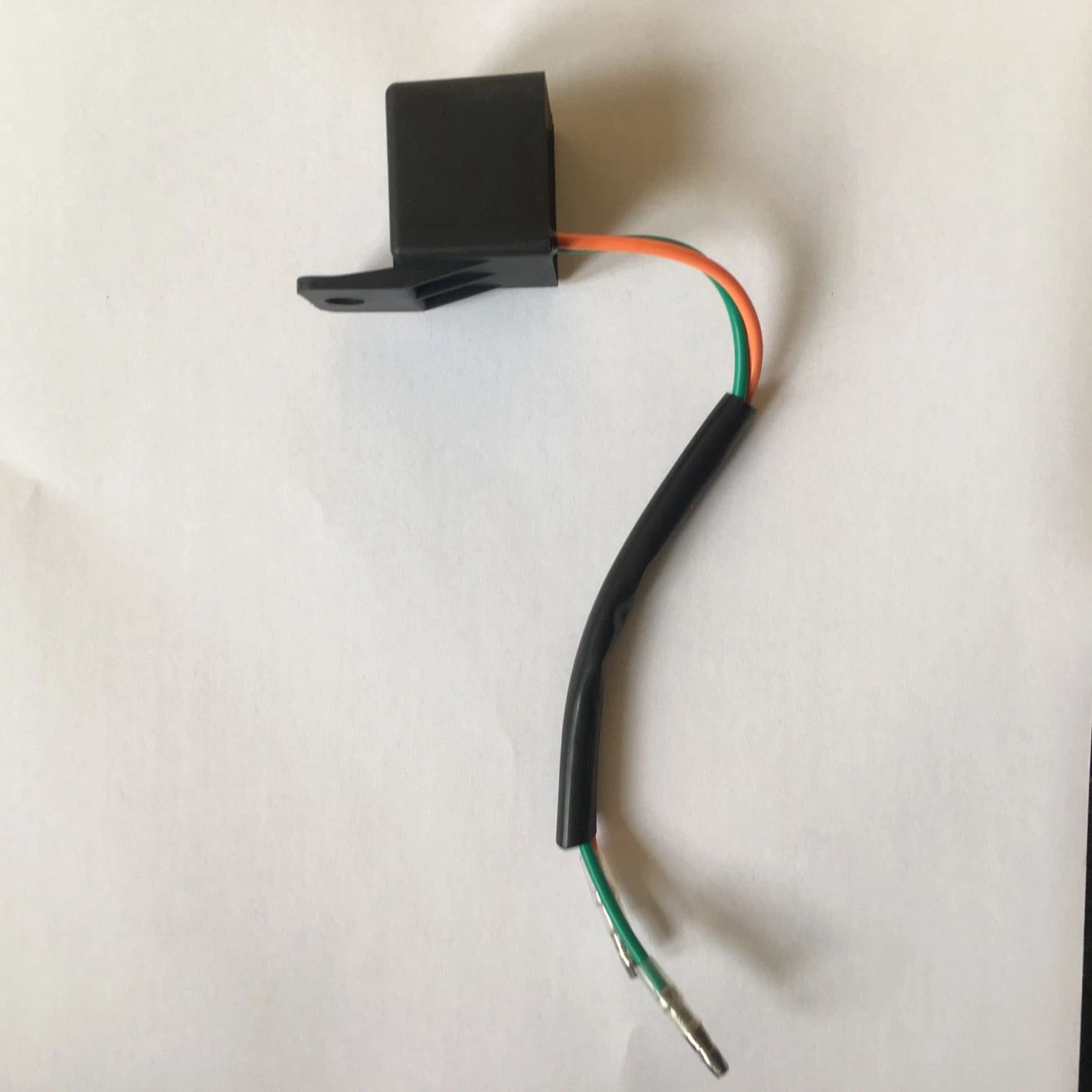 LED Indicator Flasher Relay 12V 2-Pin – Hyper Flash Fix for Motorbike & Motorcycle