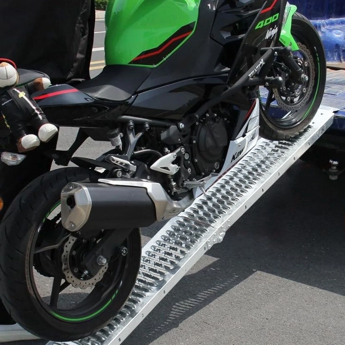 1.8M Steel Folding Motorcycle Loading Ramp — image 3